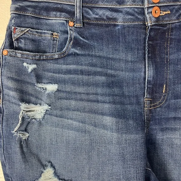 NWT Edgely denim shorts distressed size 16 high rise original fit stretch - Picture 4 of 8